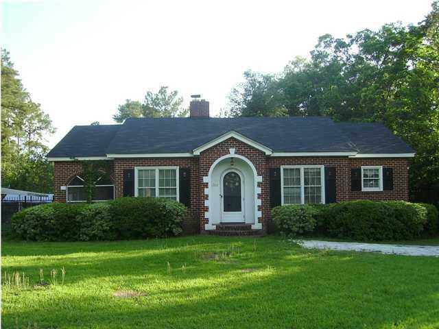 Property Photo:  1302 Baker Ave  GA 31701 