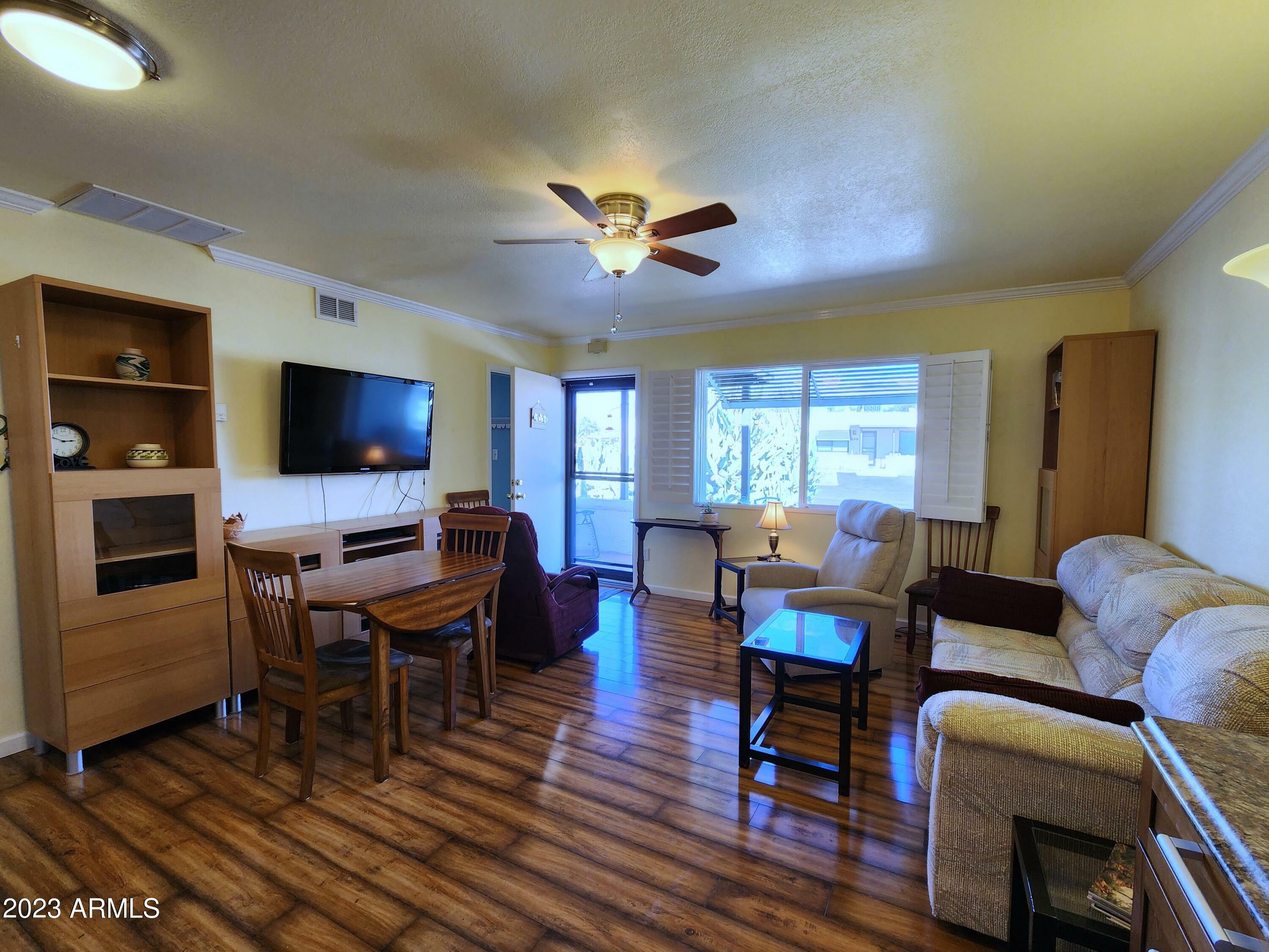 Property Photo:  907 E Lancaster Circle  AZ 85132 