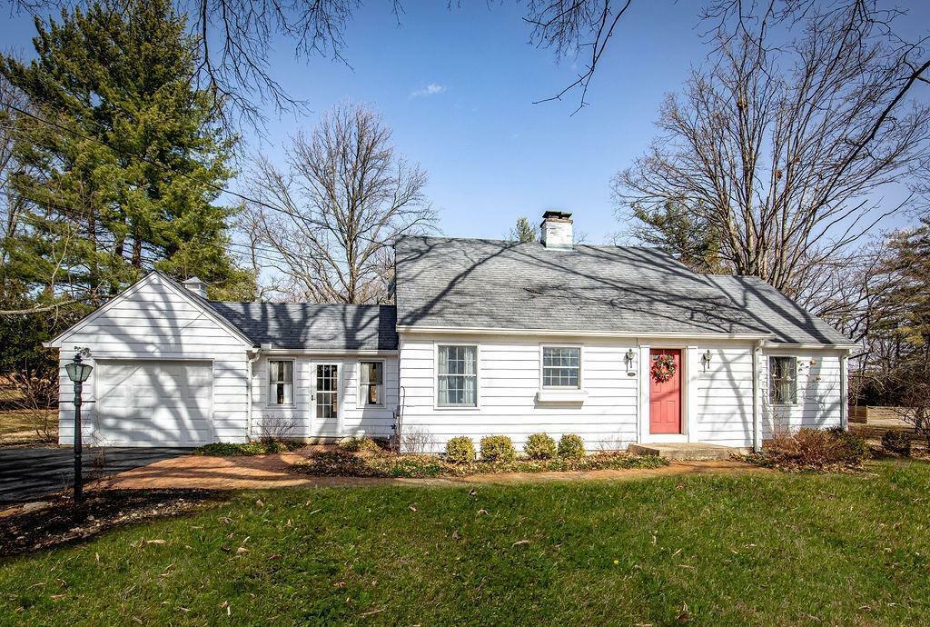 Property Photo:  150 Hilltop Rd  OH 45056 