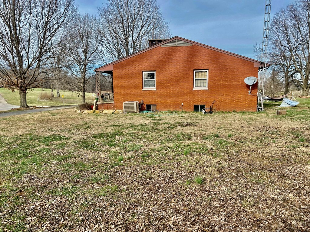 Property Photo:  950 State Route 56 N  KY 42327 