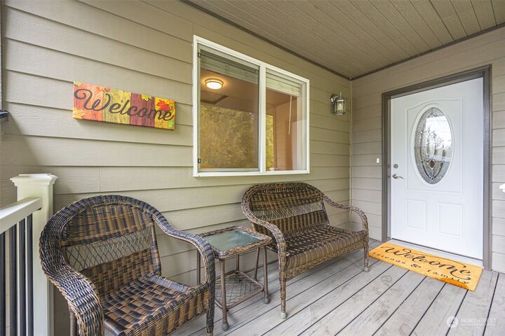 Property Photo: 17026 418th Avenue SE WA 98251