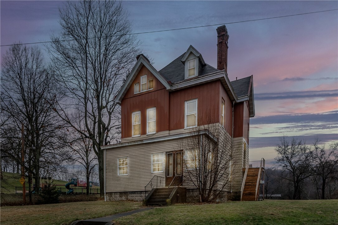 Property Photo:  433 Herschel Street, Pittsburgh Pa  PA 15220 