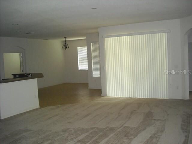Property Photo:  609 Cedar Waxwing Drive  FL 33510 