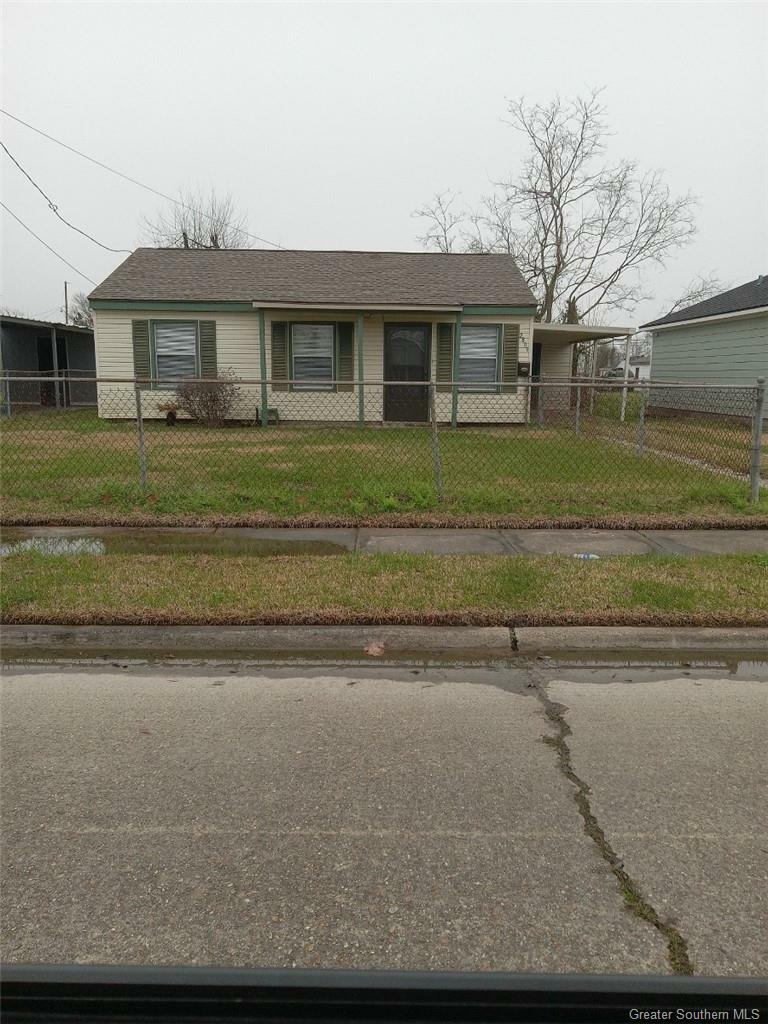 Property Photo:  2806 7th Street  LA 70615 