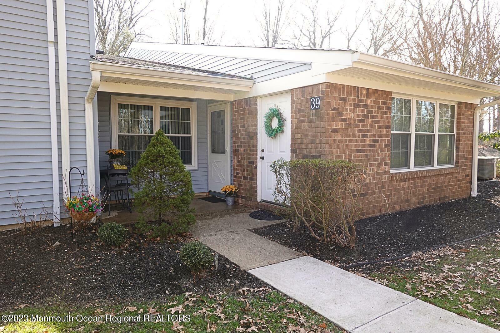 Property Photo:  39 Firethorn Circle 339  NJ 07701 