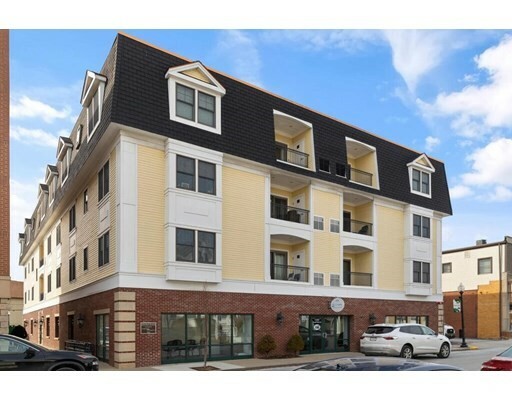 Property Photo: 270 N Main St 302 MA 02048