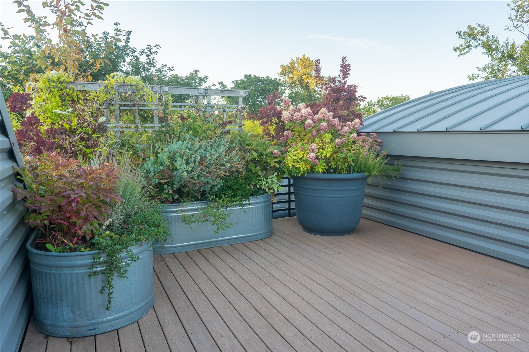 Property Photo: 2914 E Madison Street 308 WA 98112