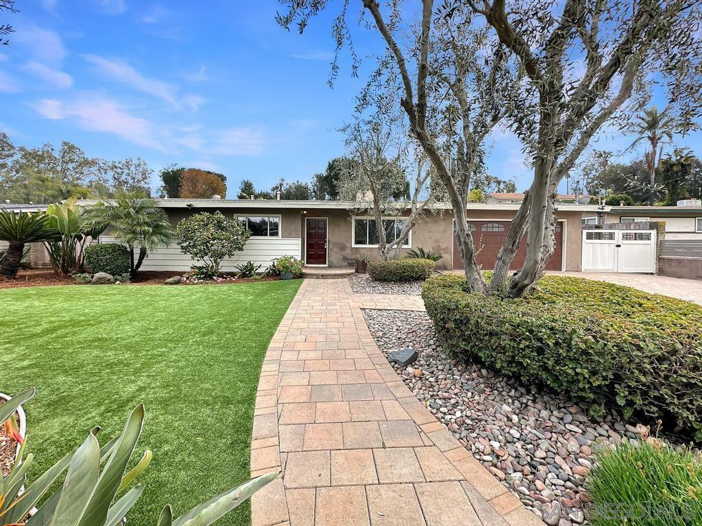 Property Photo: 2827 Reed Rd CA 92027