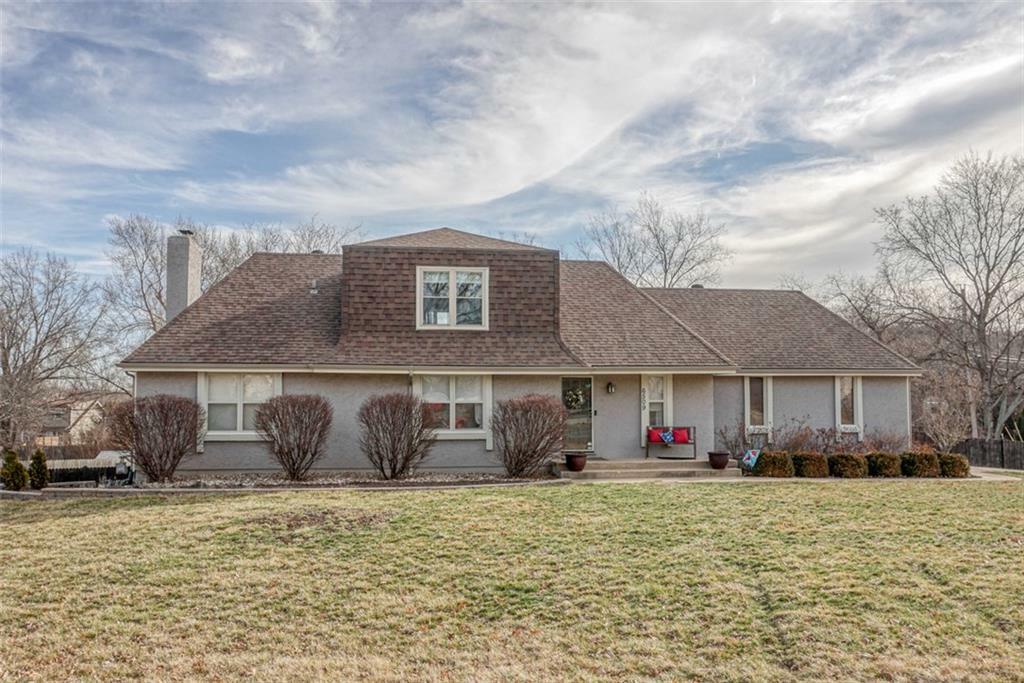 Property Photo:  6509 Woodstock Street  KS 66218 