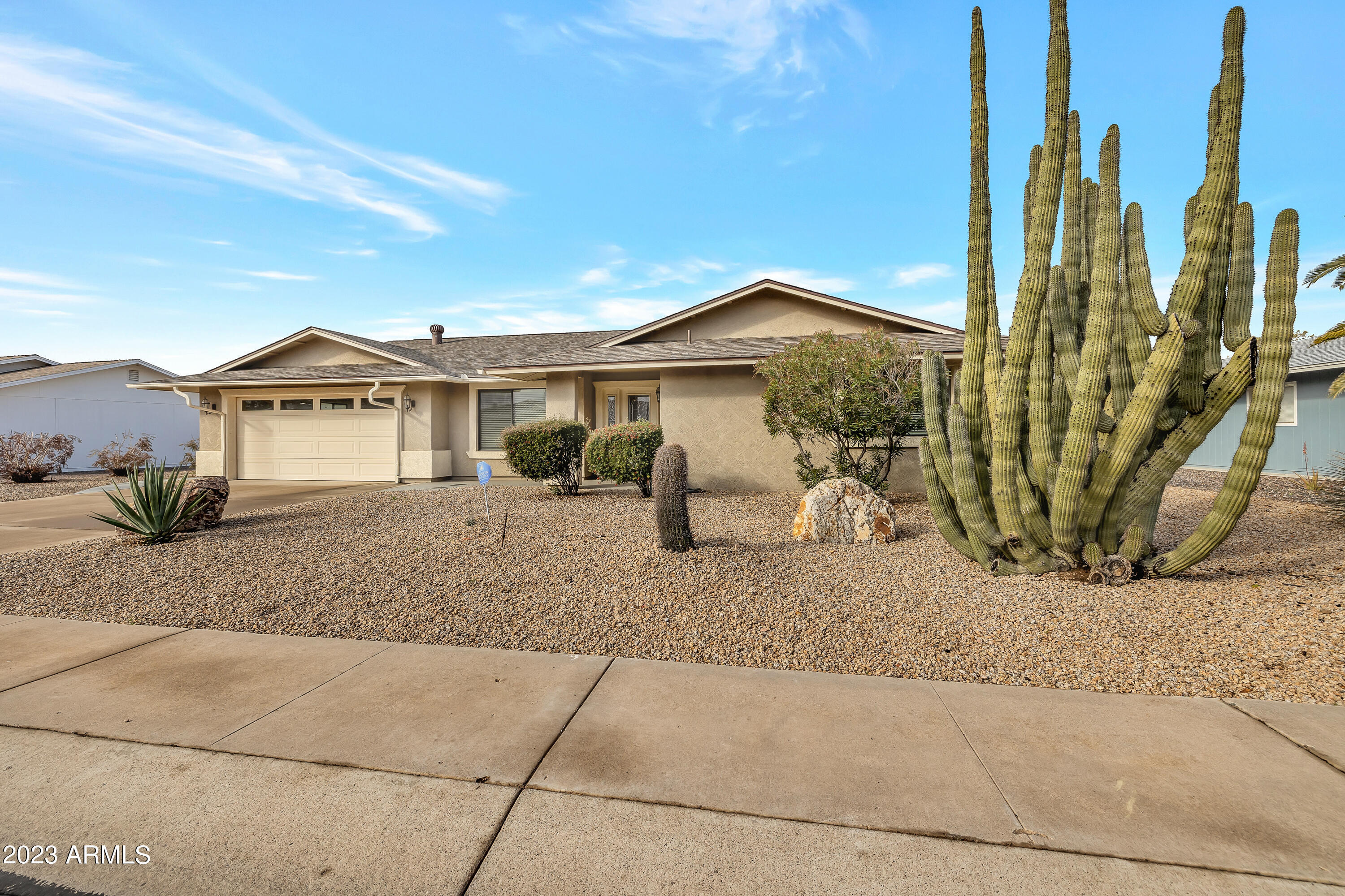 Property Photo:  9909 W Signal Butte Circle  AZ 85373 