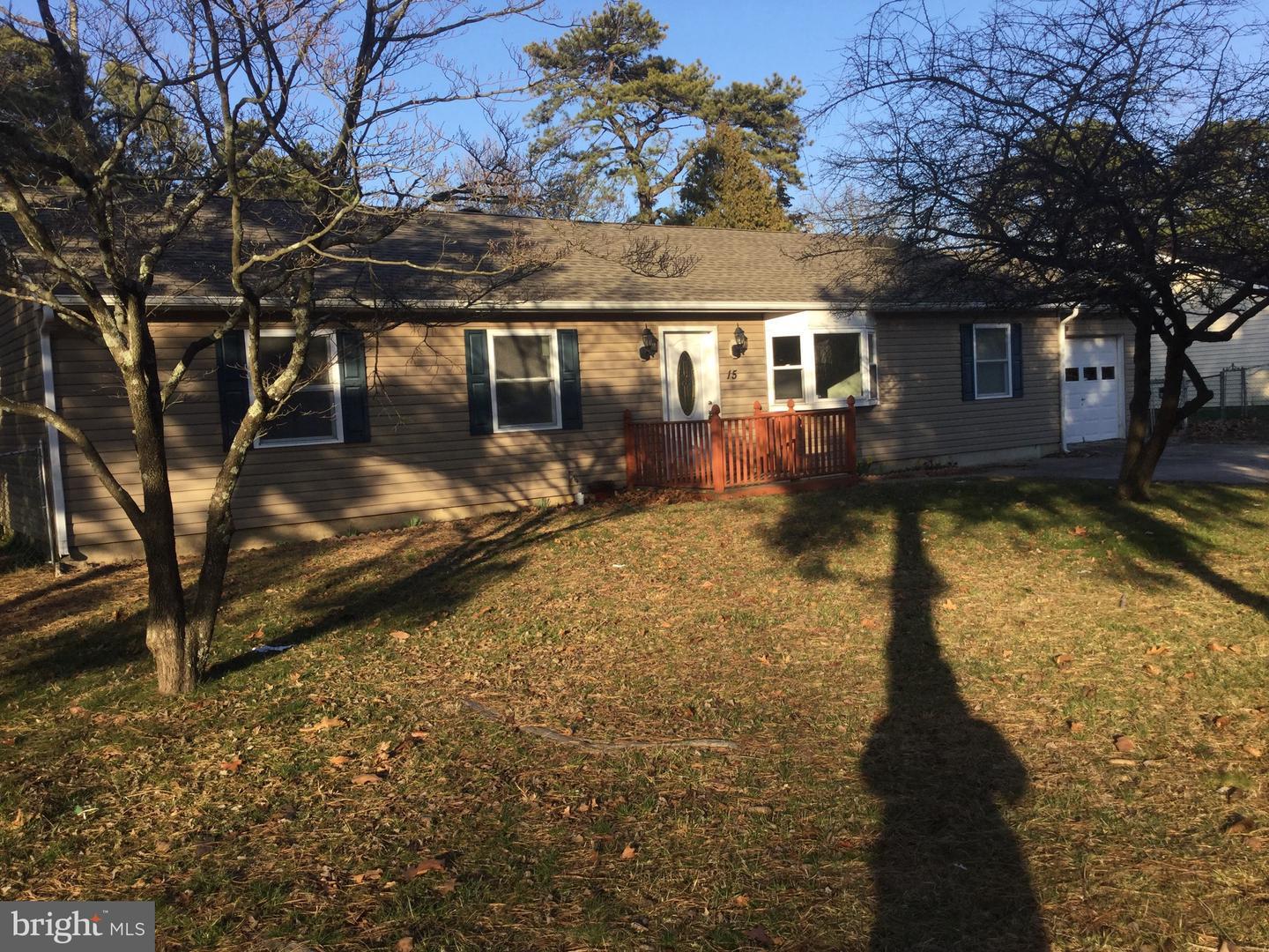 Property Photo:  15 Cherokee Drive  NJ 08015 