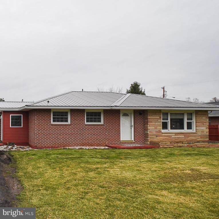Property Photo:  65 Dans Run Road  WV 26719 