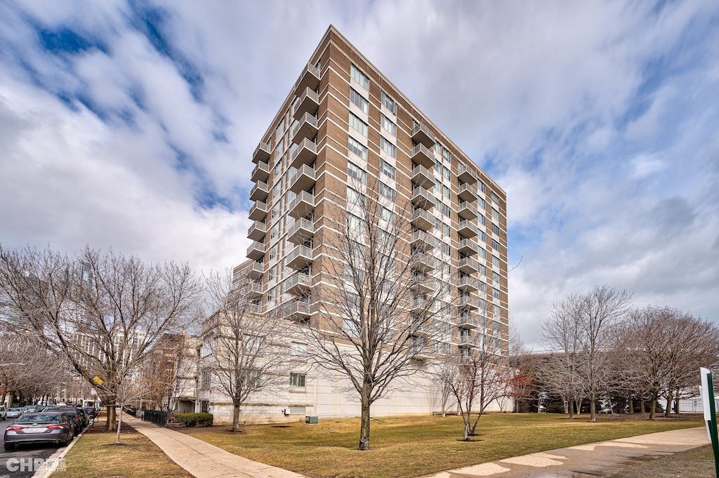 Property Photo: 1515 S Prairie Avenue 1319 IL 60605