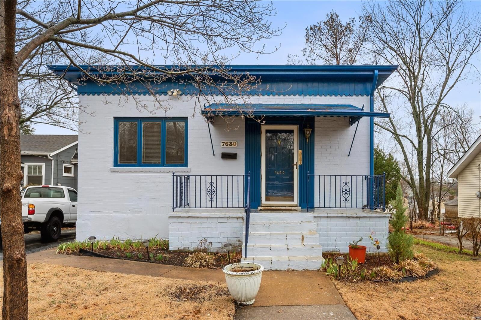 Property Photo: 7630 Jerome Avenue MO 63143