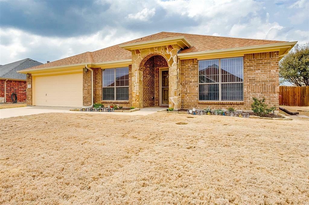 Property Photo: 2210 Trevor Drive TX 76087