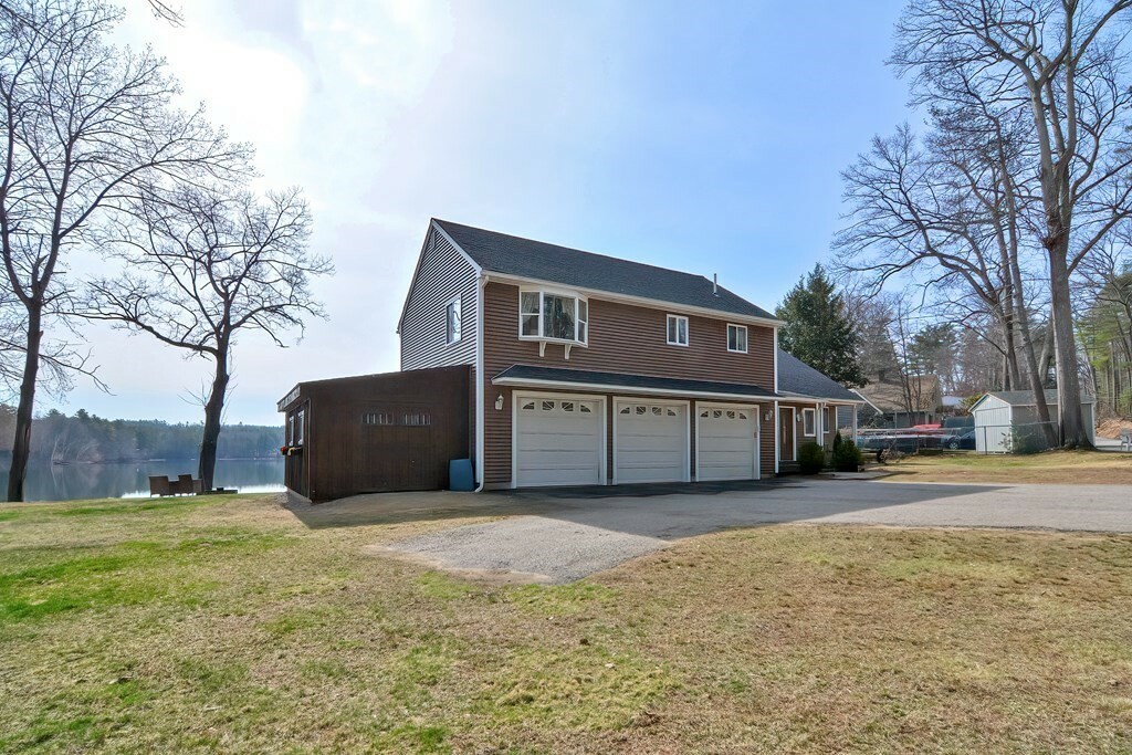 Property Photo:  32 Allen Rd  MA 01506 