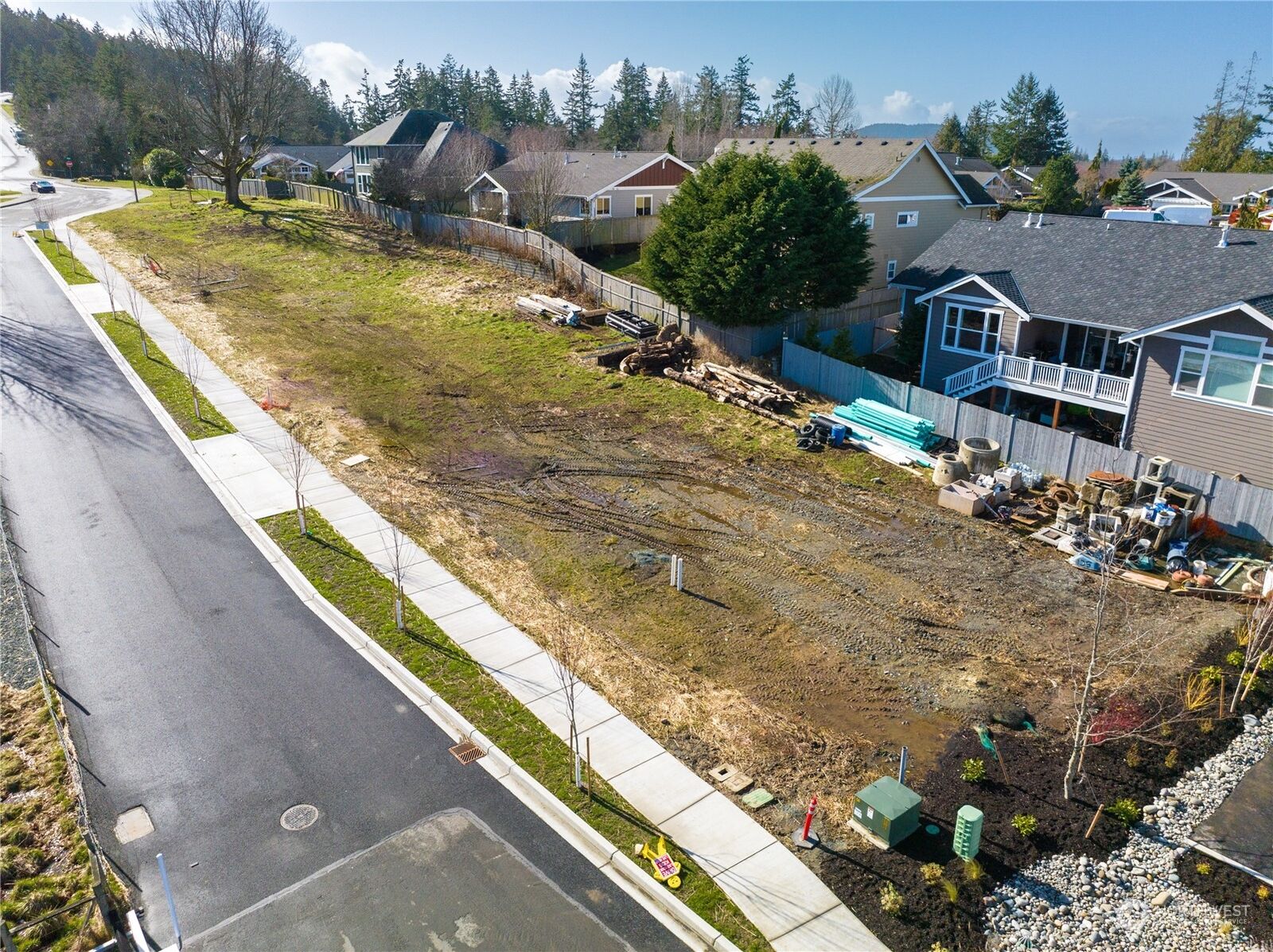 Property Photo:  2108 Oregon Avenue  WA 98221 