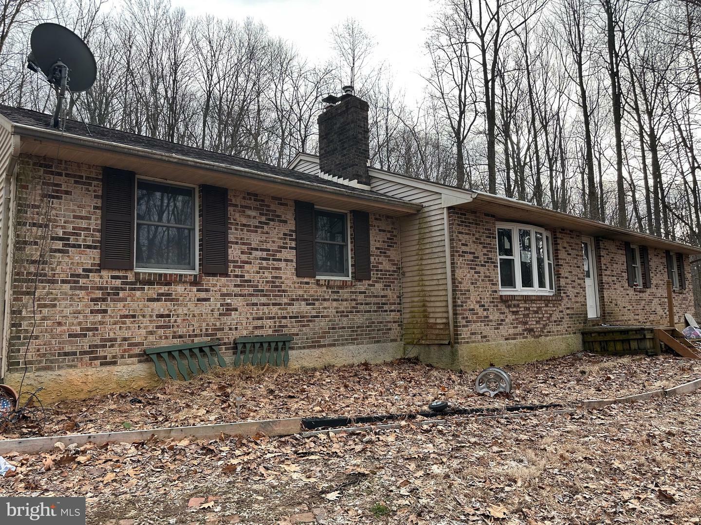 Property Photo:  980 State Road  PA 18036 