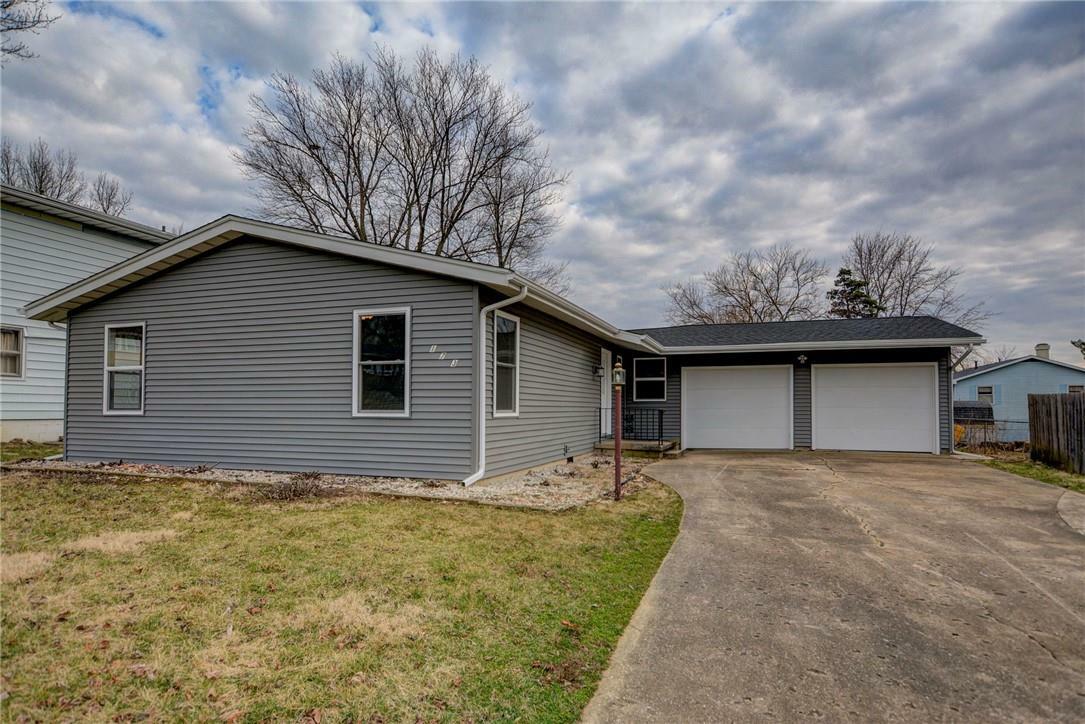 Property Photo:  173 Bretton Court  IL 62521 