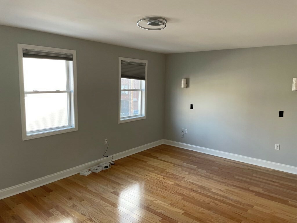 Property Photo:  158 K St 158  MA 02127 