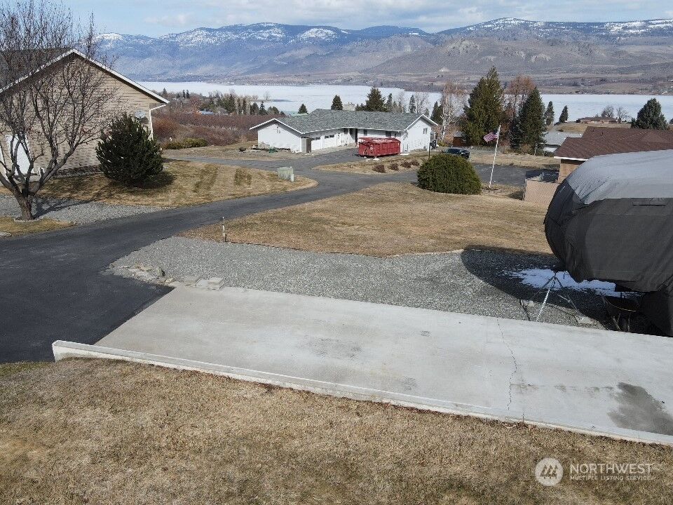 Property Photo:  9 D Rose Street D  WA 98844 