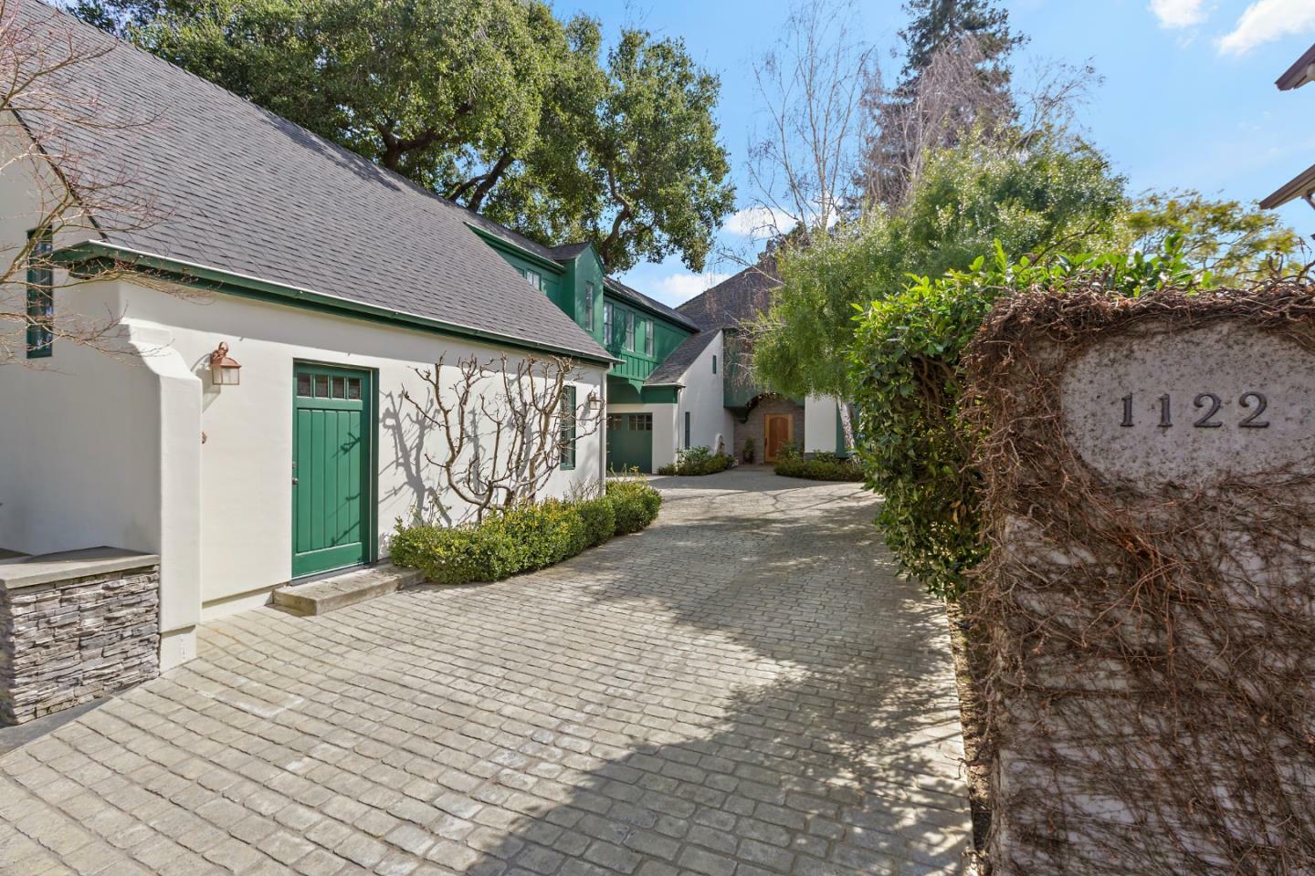 Property Photo: 1122 Nevada Avenue CA 95125