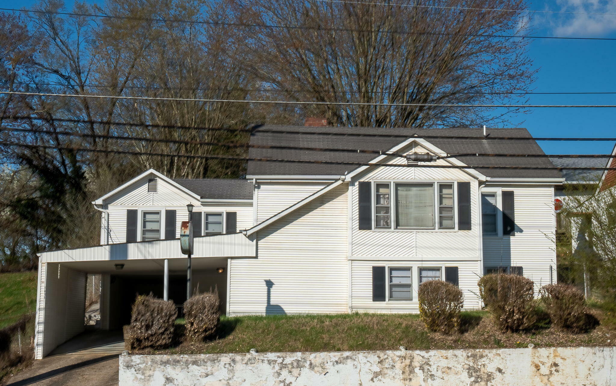 Property Photo: 1418 Lynn Garden Drive TN 37665