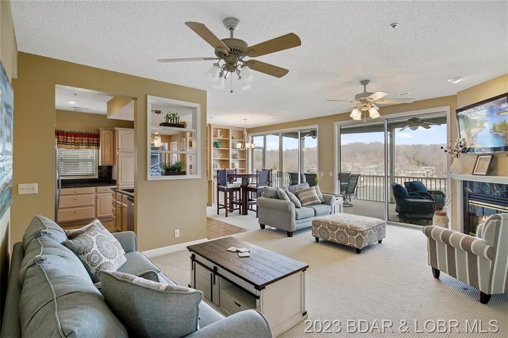 Property Photo: 40 Summer Place Court 4A MO 65020
