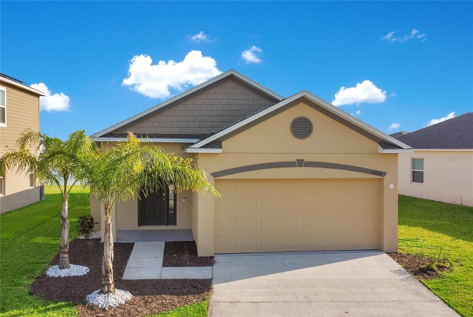 Property Photo:  2228 Canyon Breeze Avenue  FL 34746 