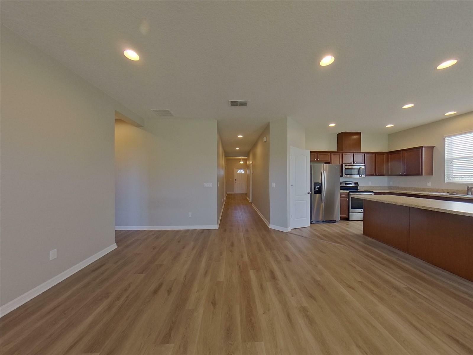 Property Photo: 1108 White Water Bay Drive FL 34736