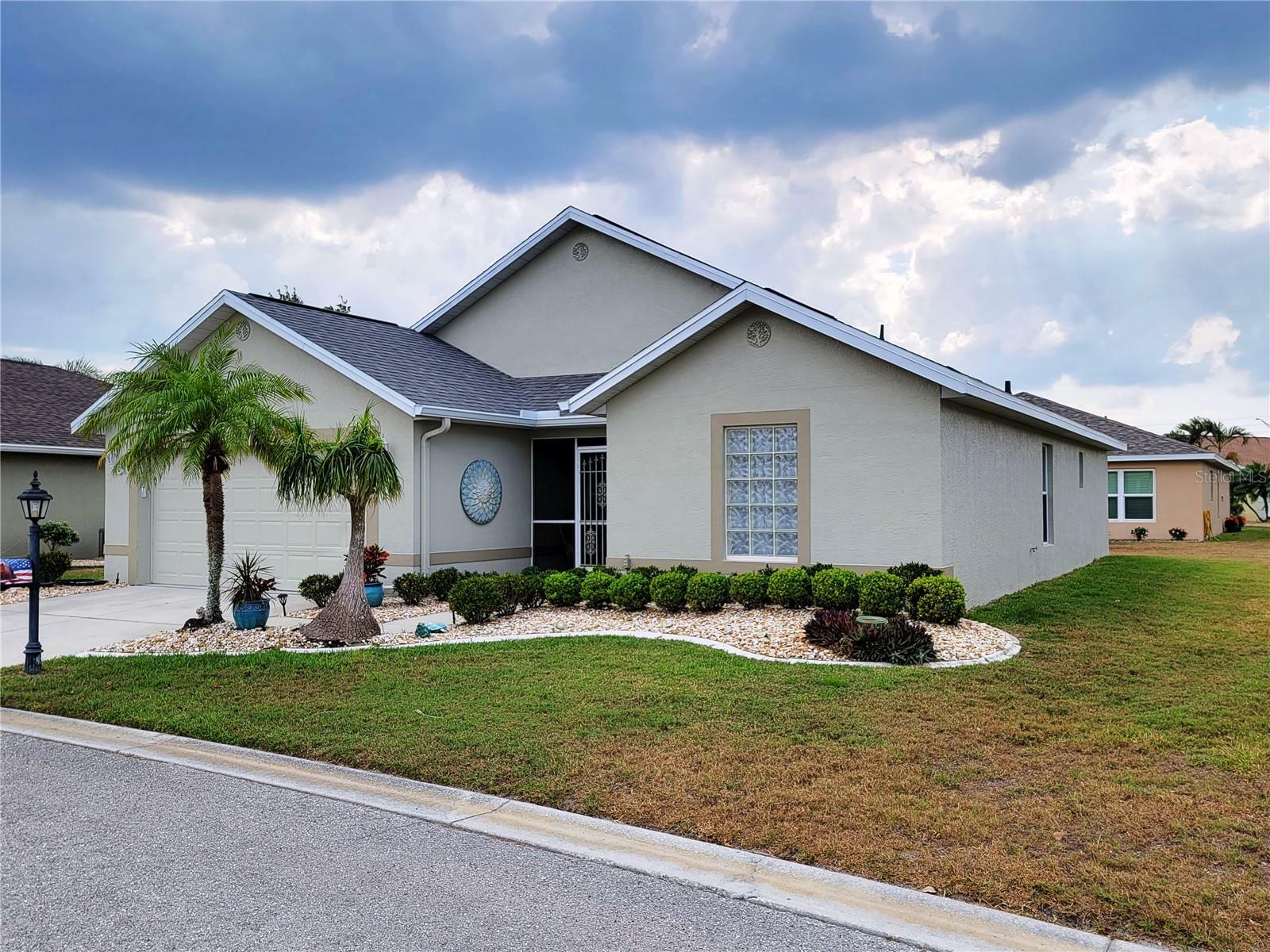 Property Photo: 1657 Palace Court FL 33980