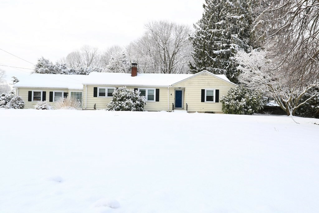 Property Photo:  4 Fairchild Dr  MA 01520 