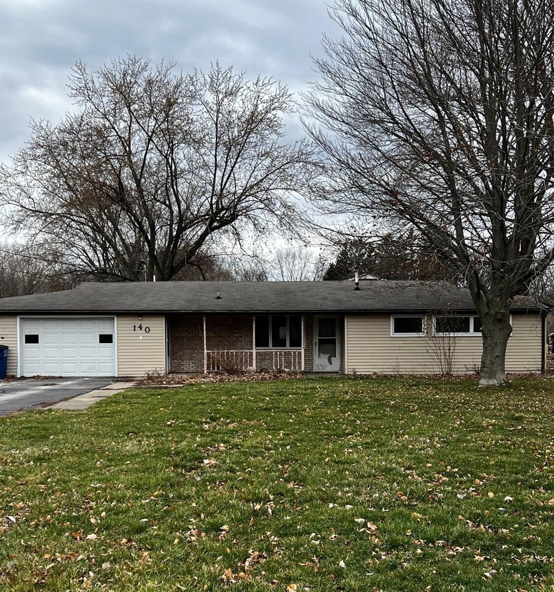 Property Photo: 140 Grand Avenue IN 46350