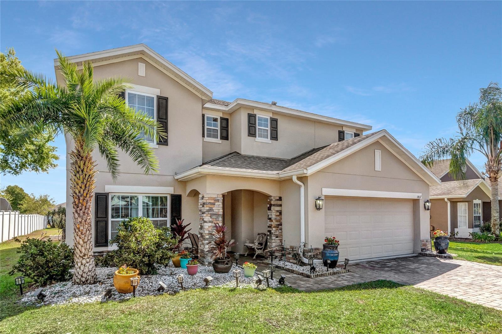 Property Photo: 1407 Osprey Hunt Ln FL 32736