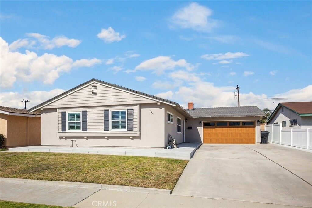 Property Photo:  5081 Duncannon Avenue  CA 92683