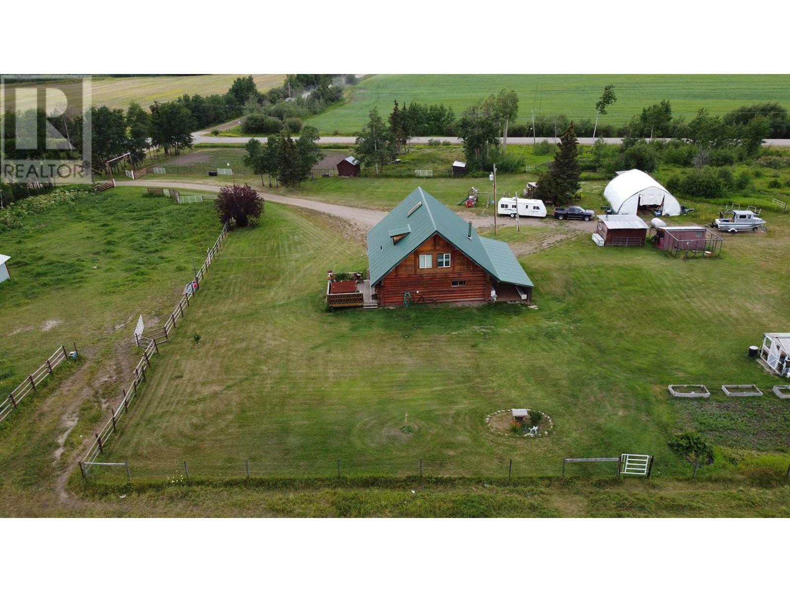 Photo de la propriété:  12888 258 Road  BC V0C1Y0 