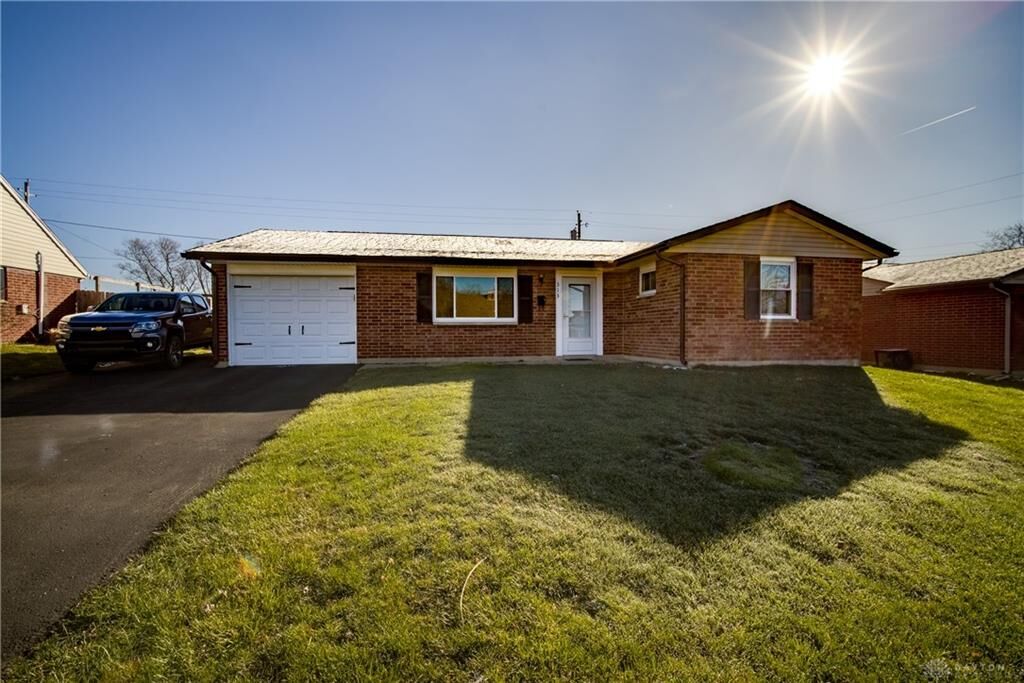 Property Photo: 313 Oregon OH 45385