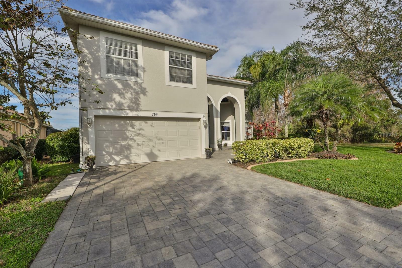 Property Photo:  304 Heritage Isles Way  FL 34212 