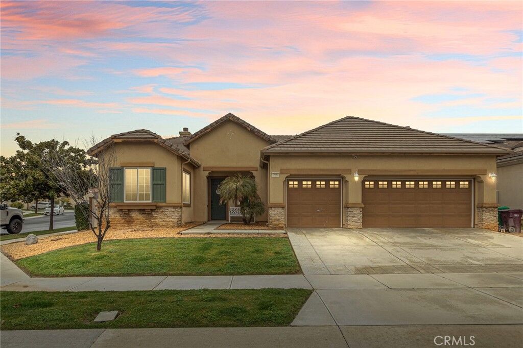 Property Photo:  718 Stargazer Street  CA 92223 
