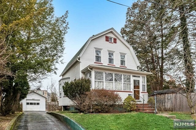 Property Photo:  14 Westervelt Avenue  NJ 07624 