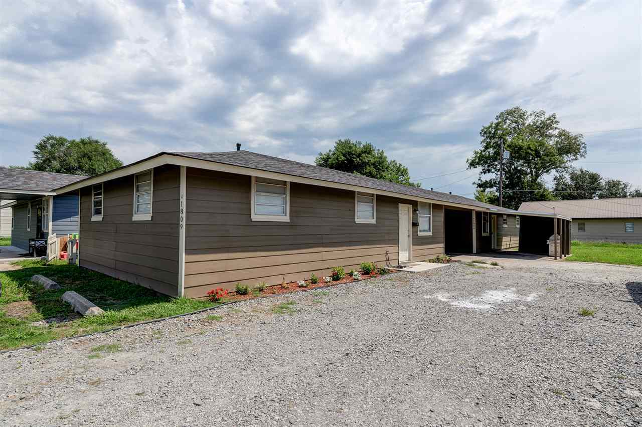 Property Photo: 1809 S Fern Street OK 74074
