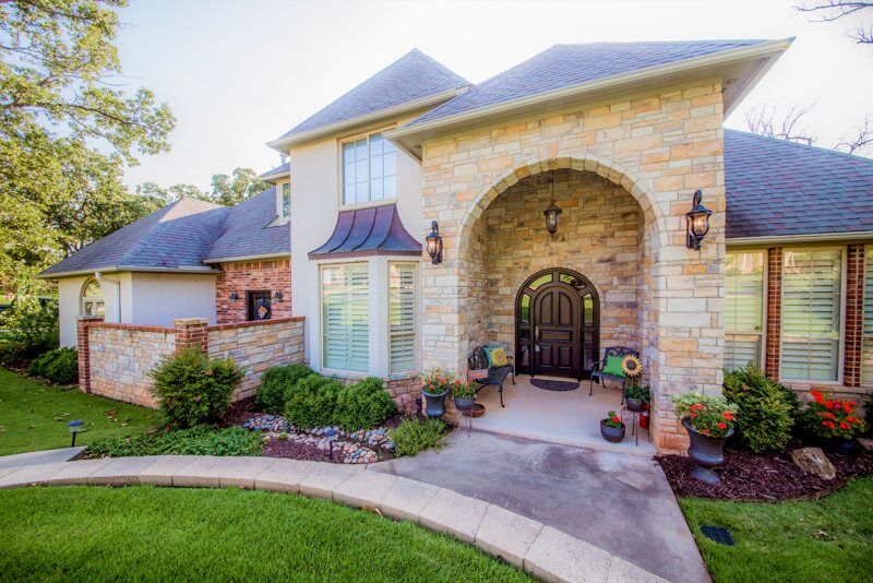 Property Photo: 3704 S Scissortail Drive OK 74074