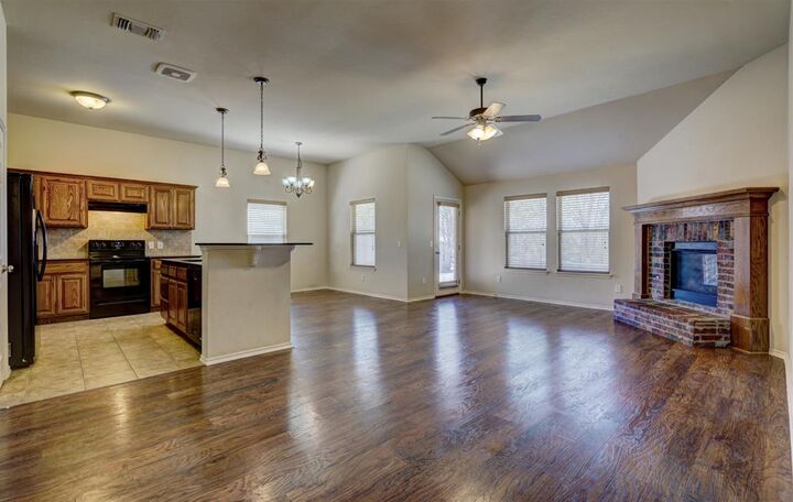 912 S Linford Drive  Stillwater OK 74074 photo