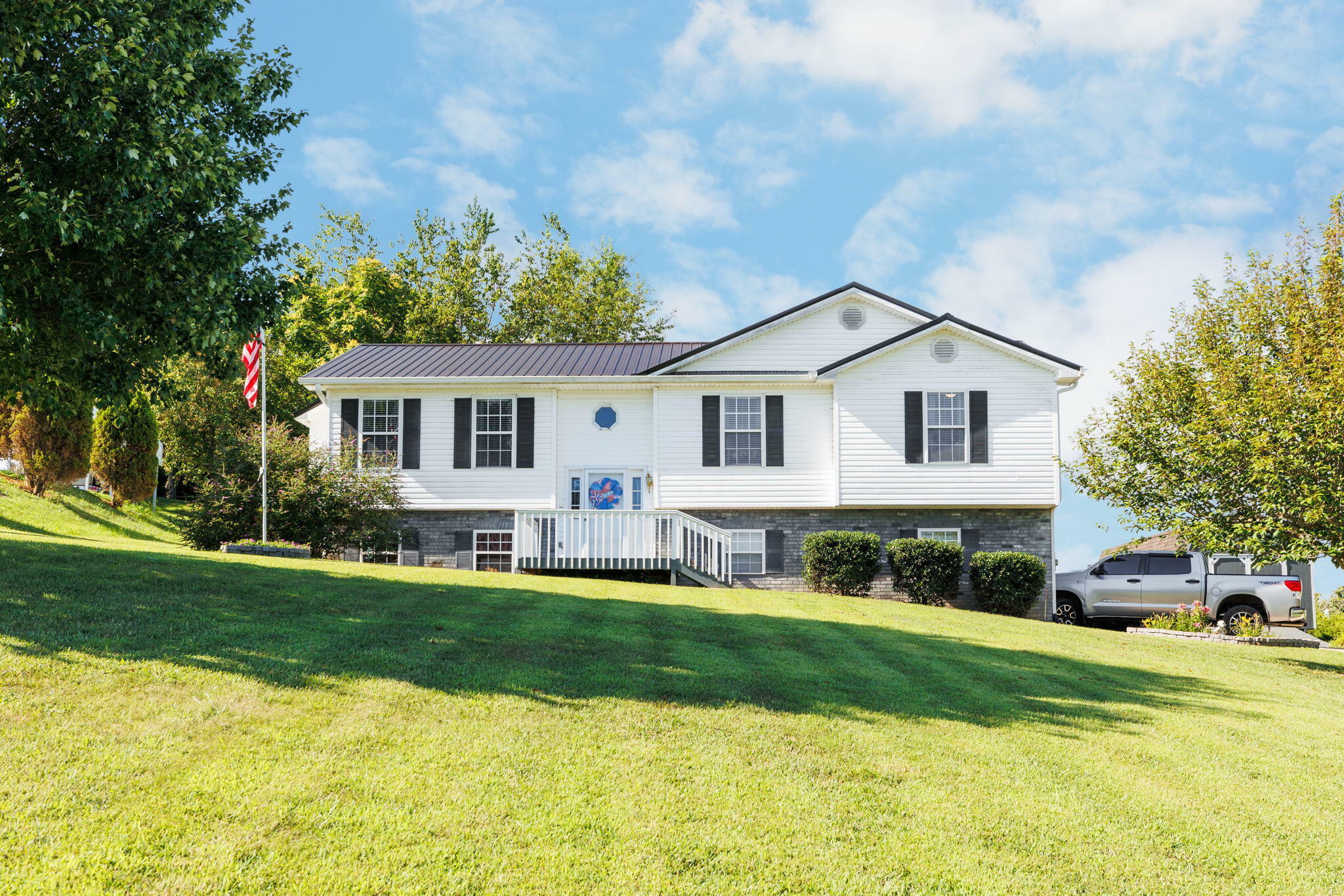 Property Photo:  80 Bluebonnet Lane  TN 37743 