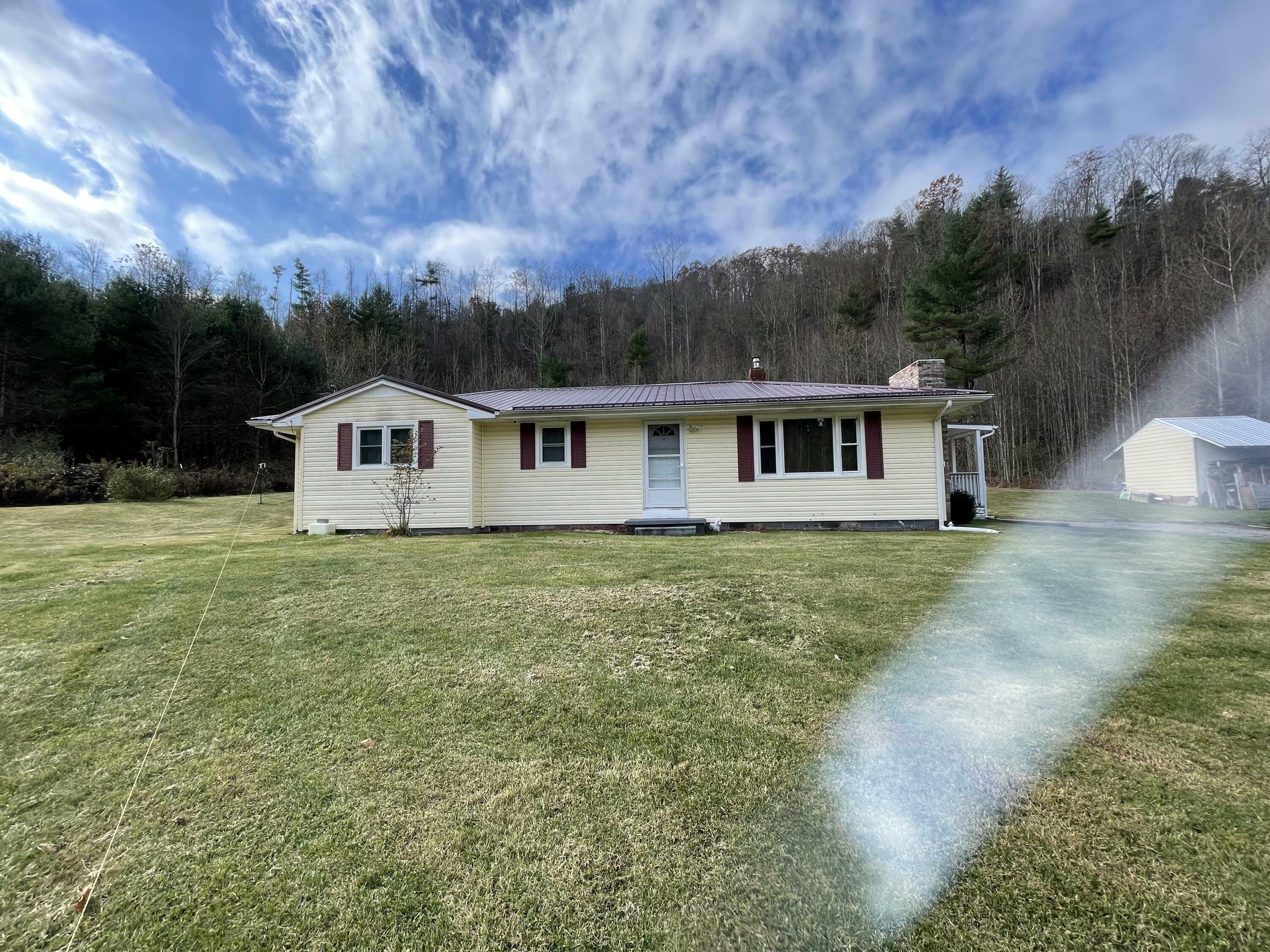 Property Photo:  177 Robert Roark Lane  TN 37680 