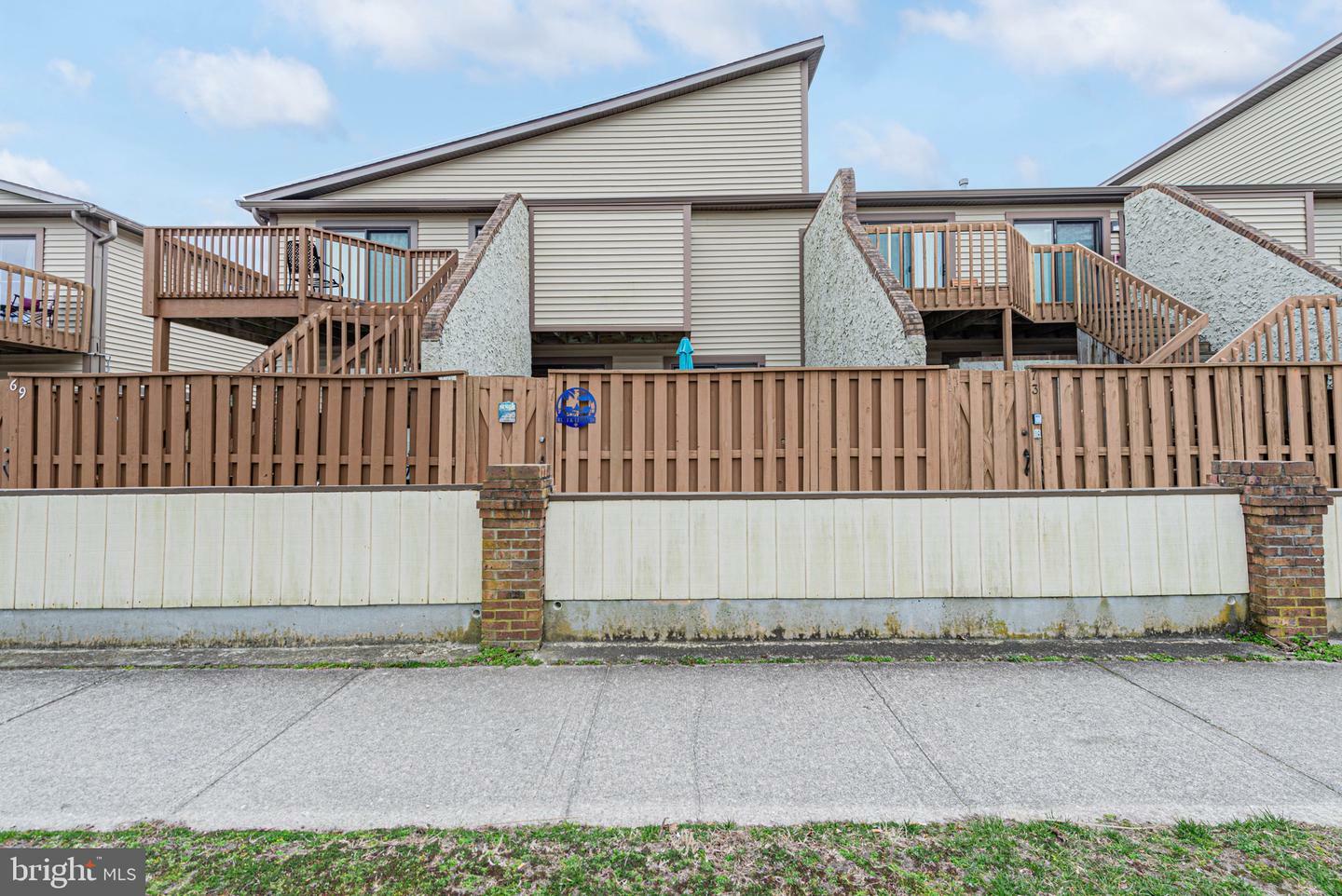 Property Photo:  105 120th Street 70  MD 21842 