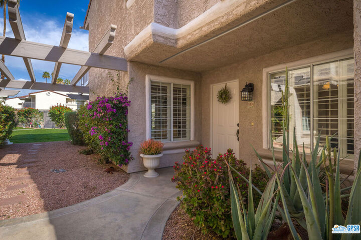 Property Photo: 2701 E Mesquite Avenue U101 CA 92264