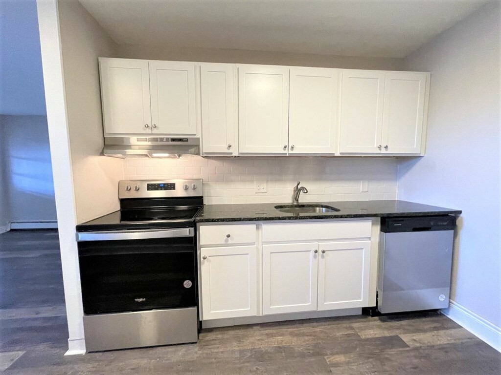 Property Photo: 625 Main Street 30 MA 01867