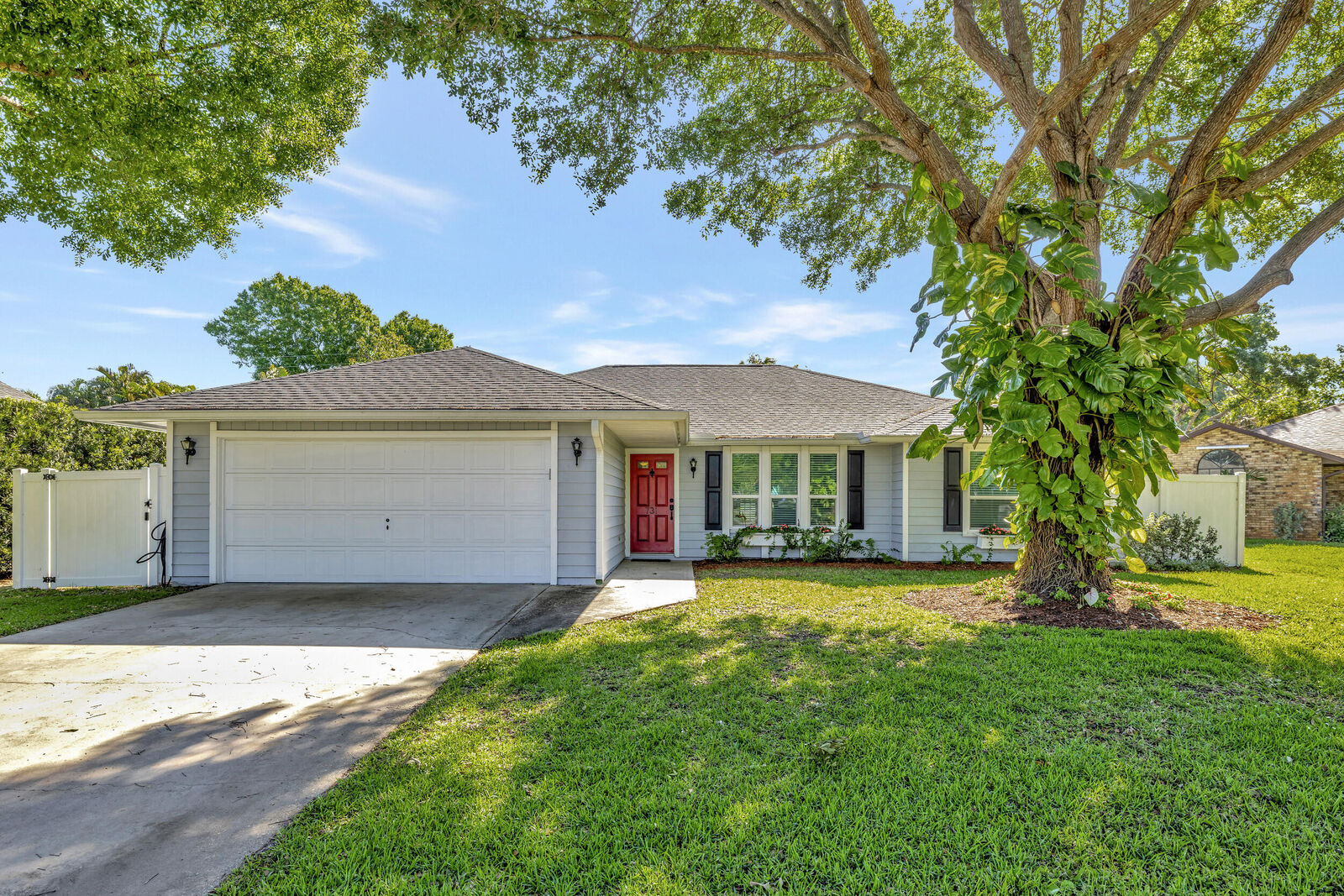 Property Photo:  731 24th  Square  FL 32962 