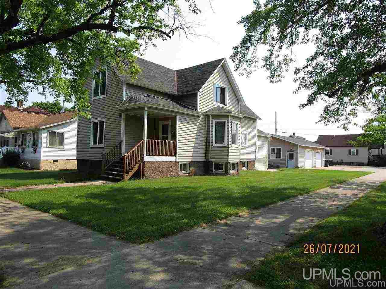 Property Photo:  302 N 11th St  MI 49829 